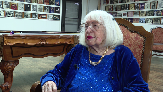 Circus legend celebrates 104th birthday in Sarasota, reflects on life