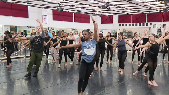 Tampa Bay high schoolers to open for New York dance company shows