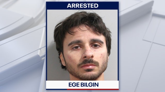 Illegal immigrant accused of hiding in Davenport motel room wall after fleeing from deputies: PCSO