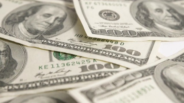 Americans have an average of $955 saved for retirement, survey finds