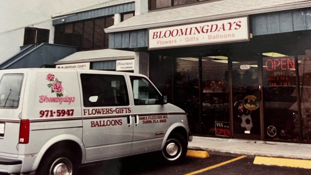 Tampa flower shop marks 40th Valentine's Day after starting as anniversary surprise