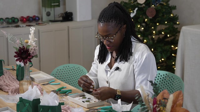 St. Pete nurse turns pandemic pastime into booming DIY jewelry bar business