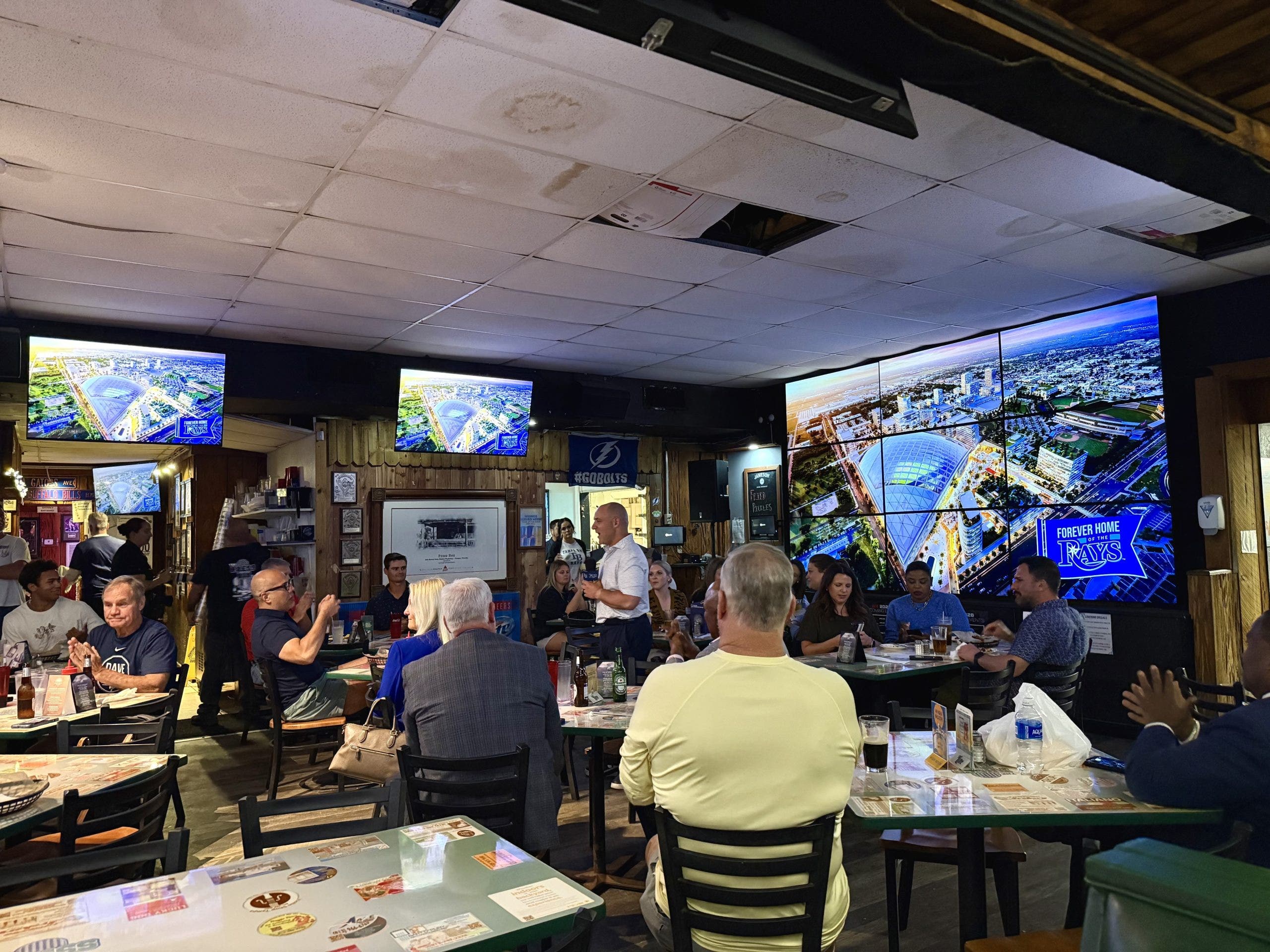 Rays take $2.3 billion ballpark pitch to Tampa fans