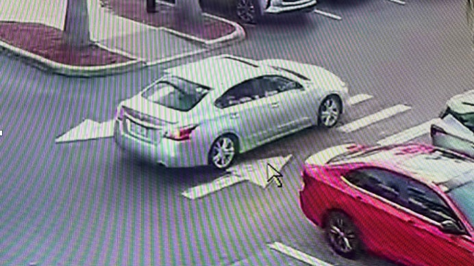 Temple Terrace police searching for man accused of abducting, sexually assaulting 13-year-old girl