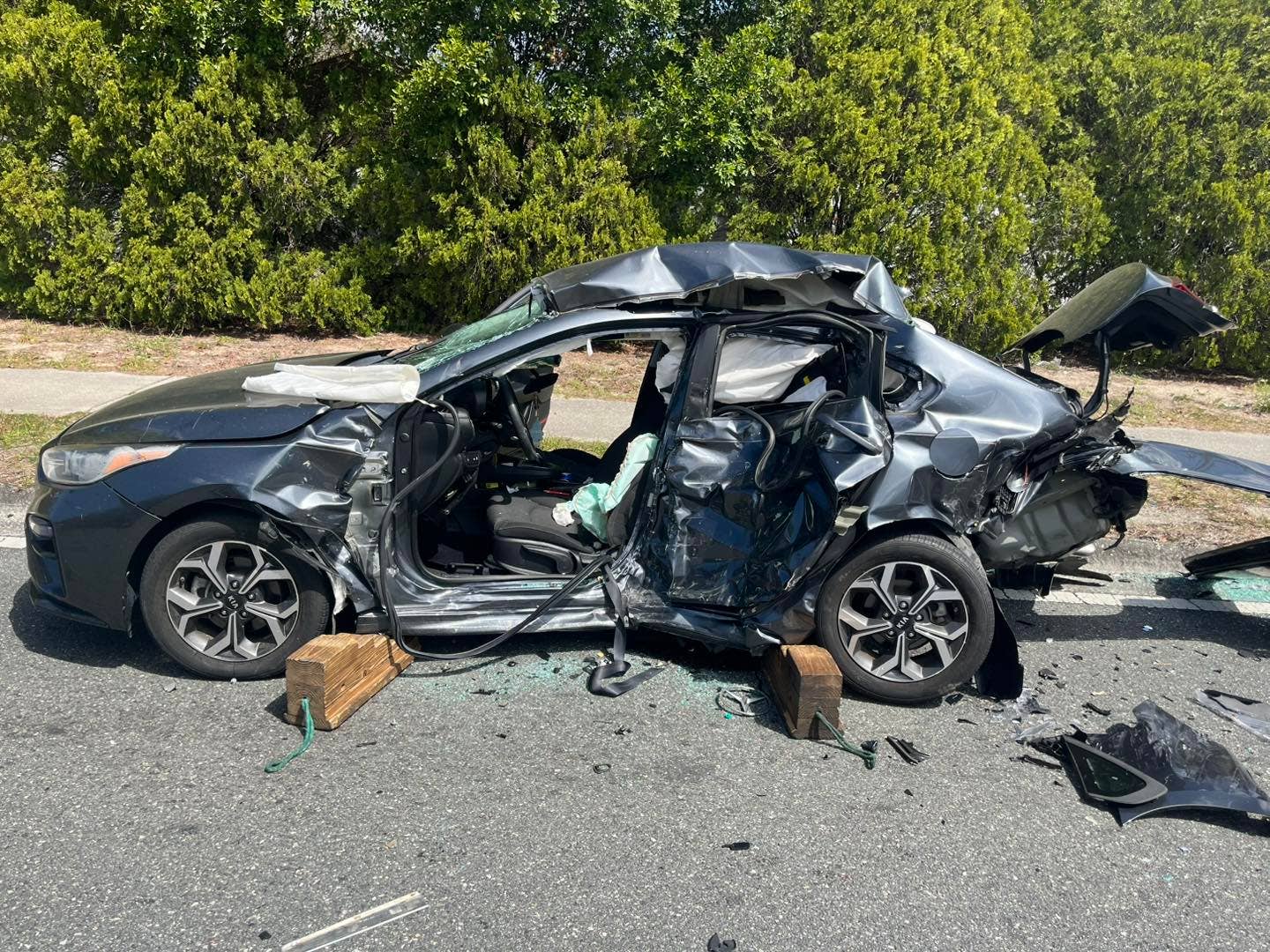 1 dead after multi-vehicle crash in Spring Hill: FHP