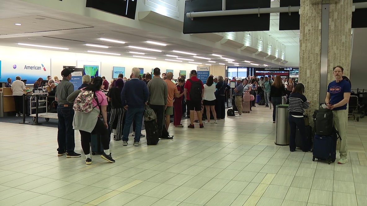 Over 400 flights delayed, canceled at Tampa International Airport leaving Spring break travelers stranded