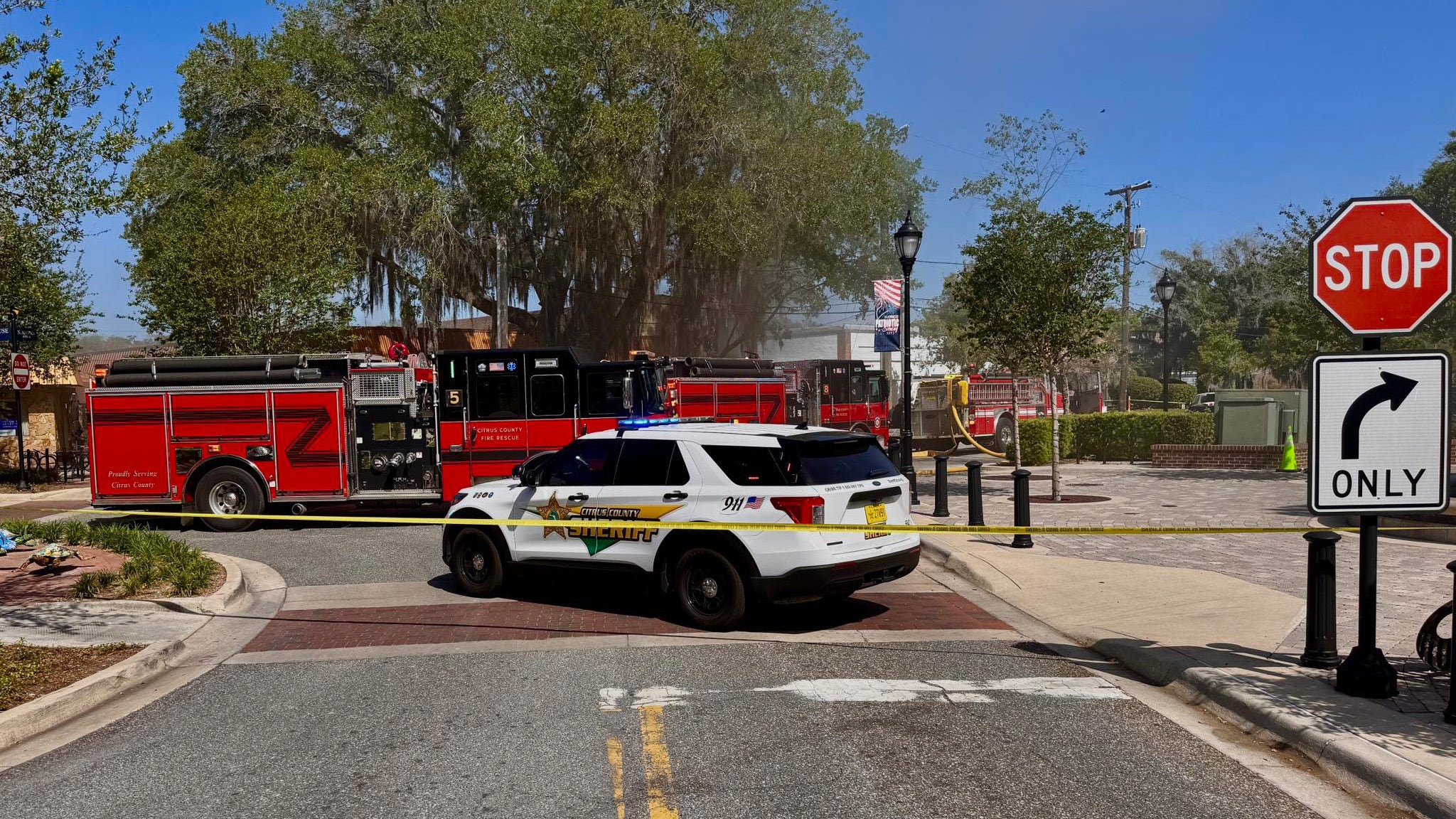 Fire shuts down all roads in downtown Inverness: CCSO