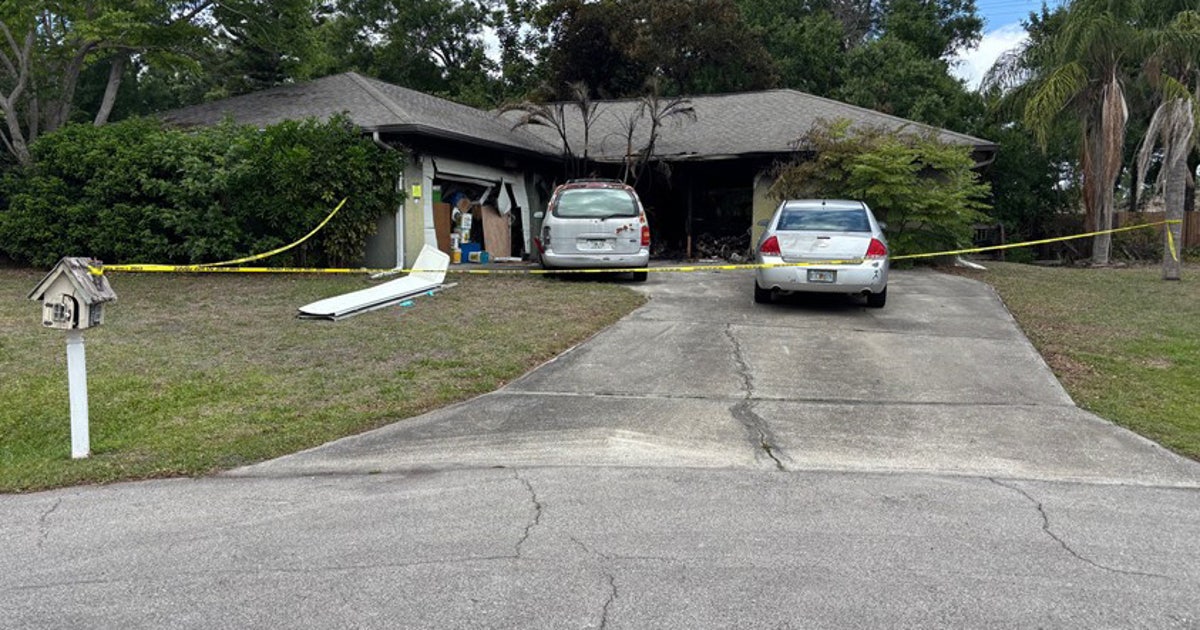 Deadly Sarasota house fire under investigation | FOX 13 Tampa Bay