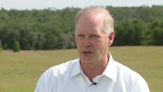 Agriculture Commissioner Wilton Simpson files to run for another term