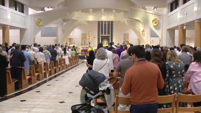 More than 700 new members welcomed to the Diocese of St. Petersburg at Easter Vigil Service
