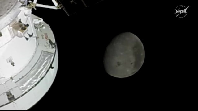 Artemis II makes history with far side moon flyby: 'We saw sites that no human has ever seen before'
