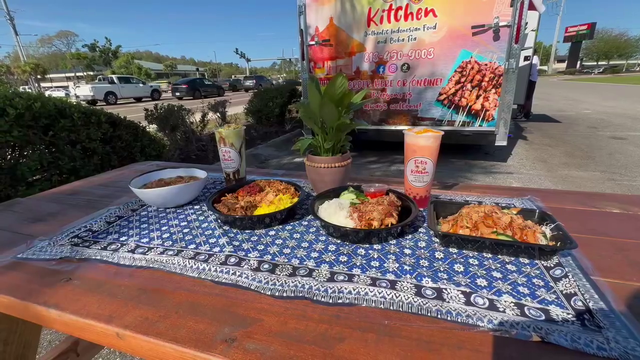 Local chef invites fans of Indonesian food to pull up to her kitchen