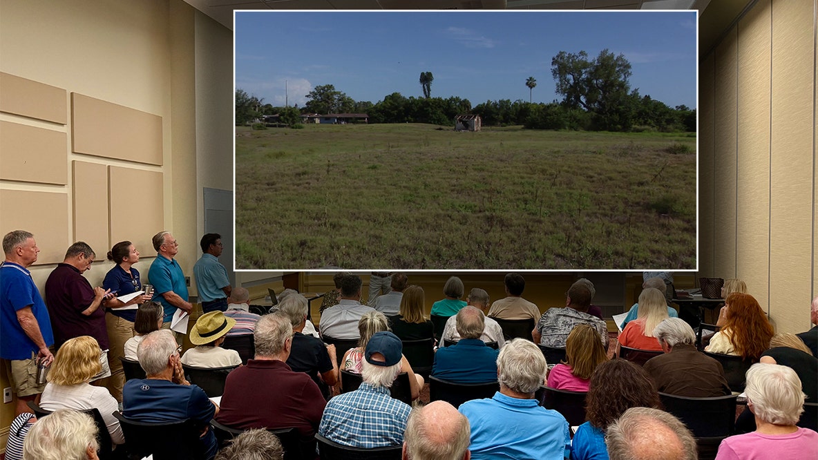 Sarasota County residents pack meeting as future of former Gulf Gate golf course property draws scrutiny