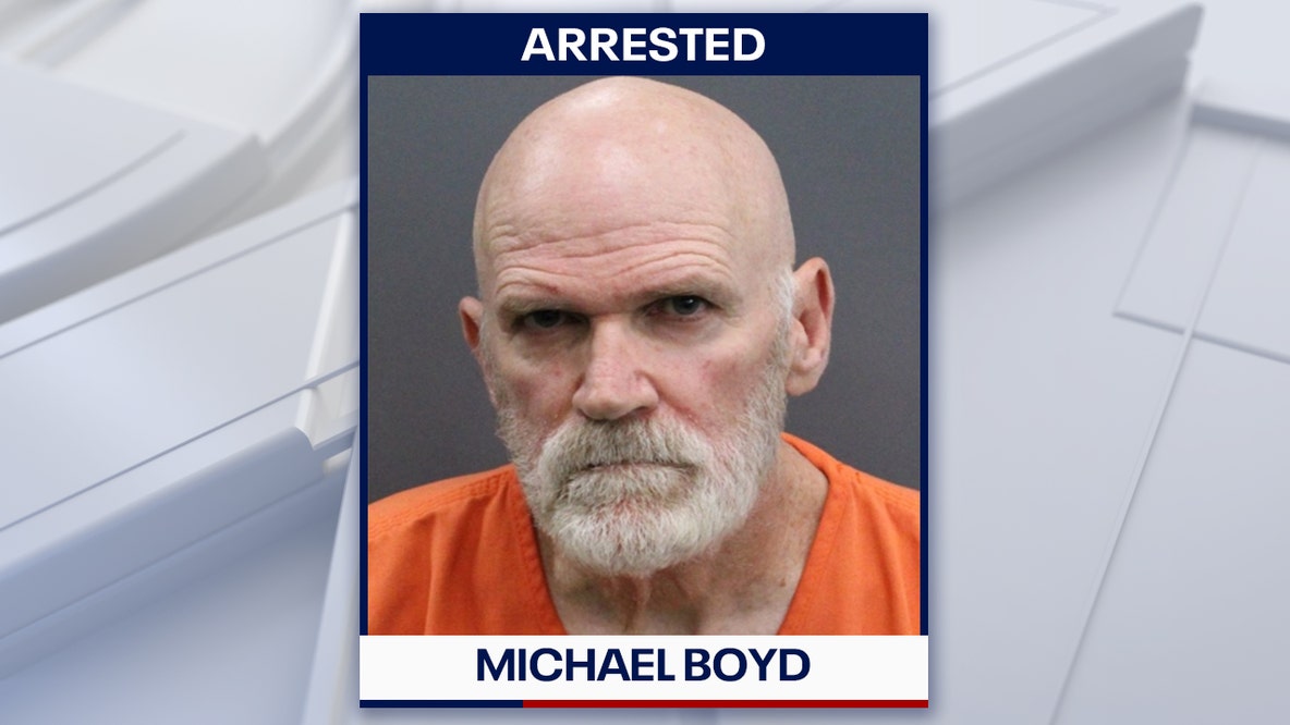 Lithia man arrested after hidden cameras, child porn and over 1,000 voyeurism files found in home: HCSO