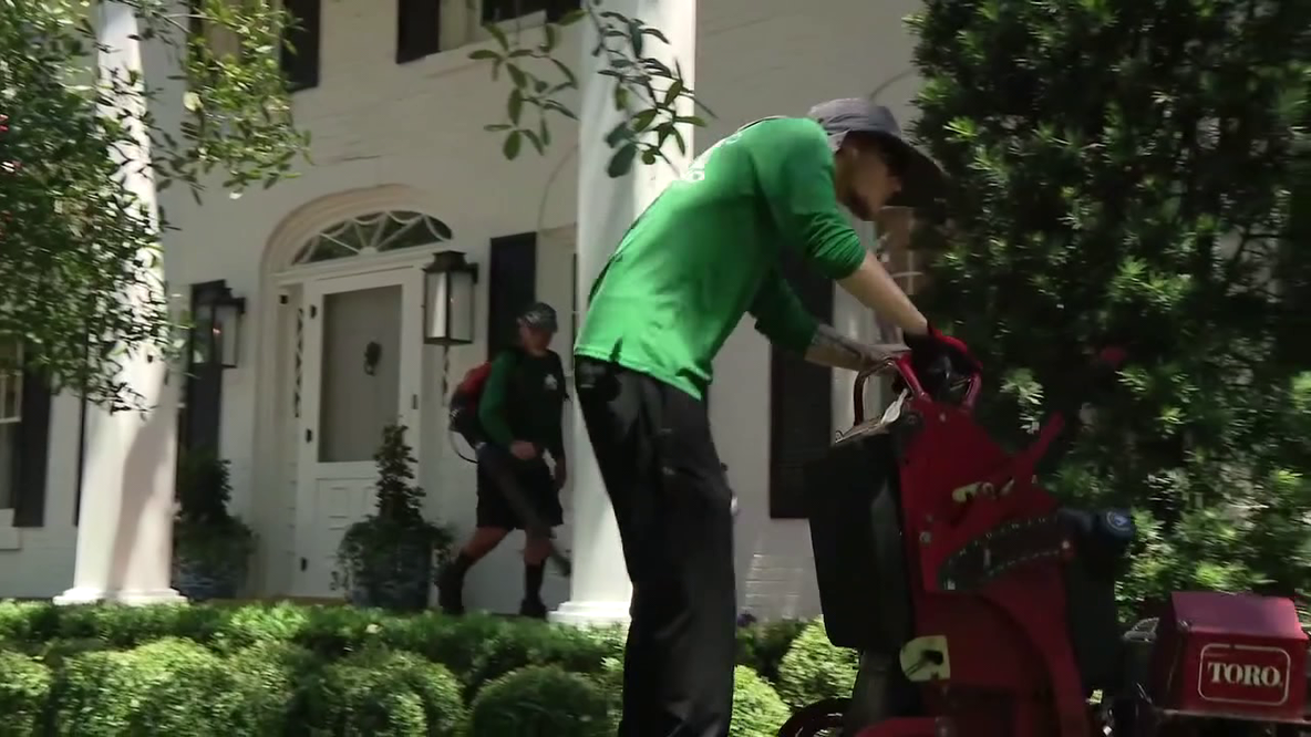 Lawn care prices expected to spike as fuel and fertilizer costs surge: What homeowners can do
