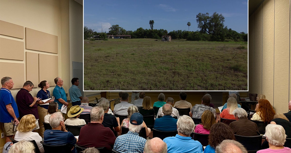 Sarasota County residents pack meeting as future of former Gulf Gate golf course property draws scrutiny