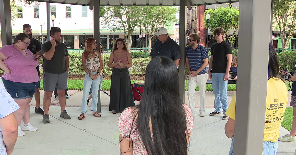 Vigil held for Plant City murder victims