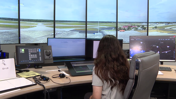 Lithia 18-year-old could become youngest certified air traffic controller in the US