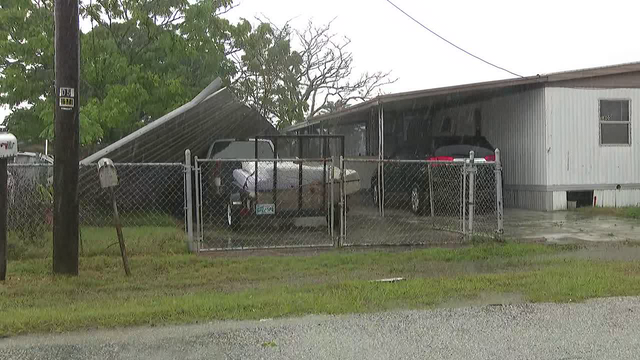 Tornadoes strike Pasco County, damaging homes and power line: NWS