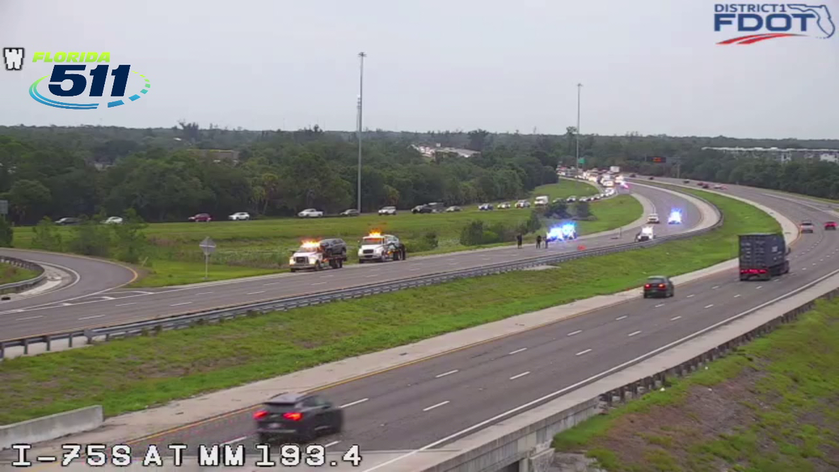 Northbound lanes of I-75 reopened after fatal crash shut down traffic in Venice: FHP