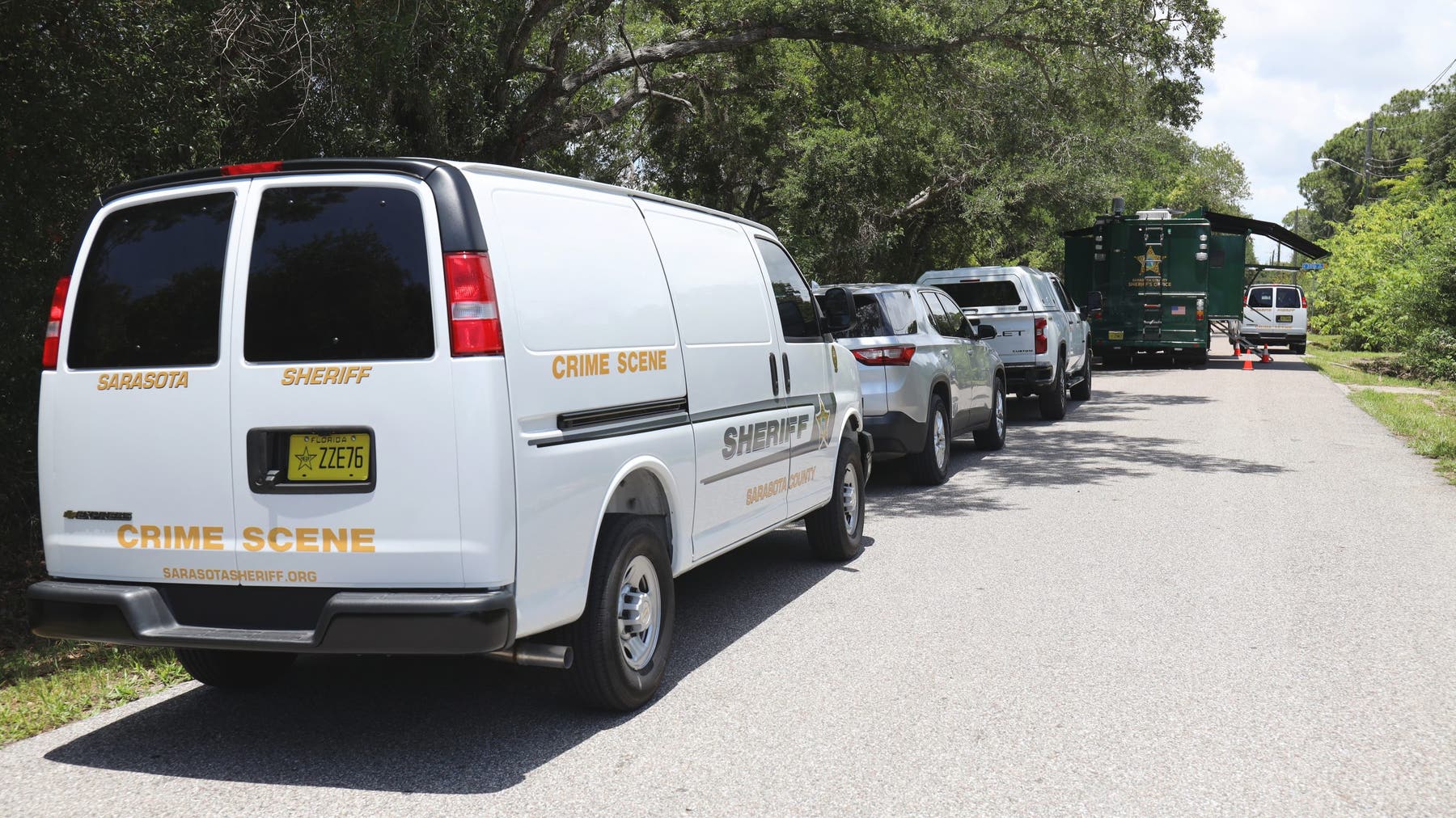 Construction crew finds human remains in Sarasota