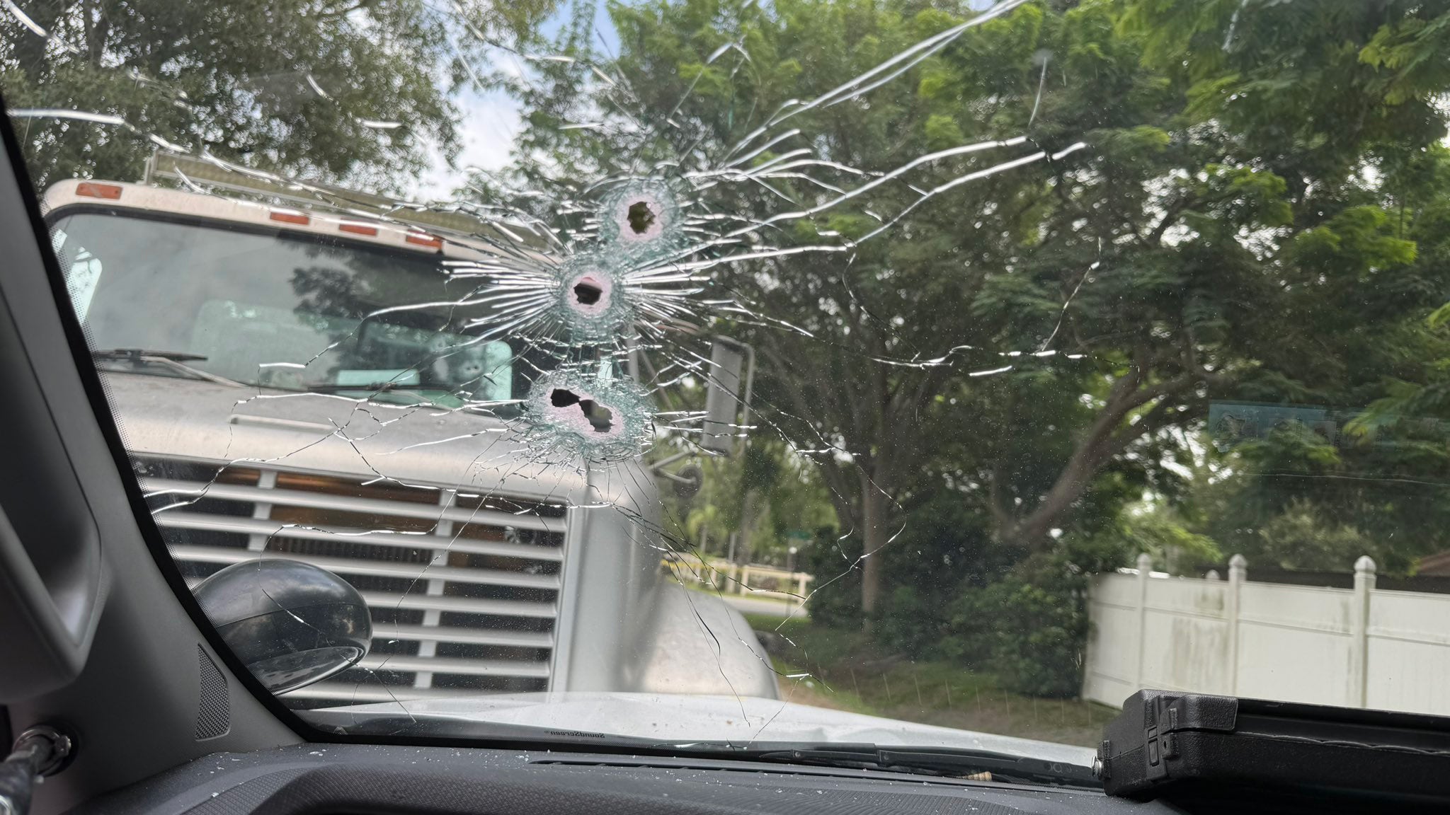 Deputy shoots at driver who rammed cruiser head-on in Auburndale: Grady Judd