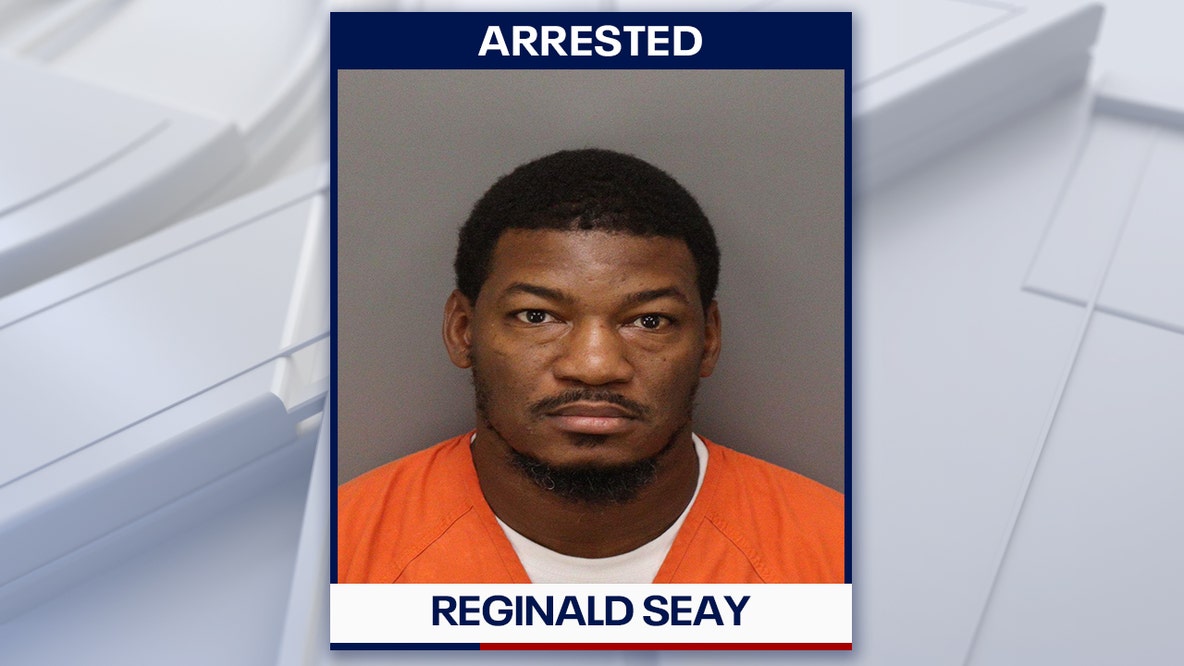 Pinellas County football coach arrested after 3-month relationship with 14-year-old girl: Deputies