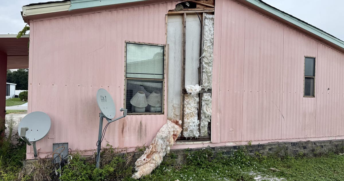 Ellenton eyesore: Neighbors fear possible squatters in run-down Colony Cove home