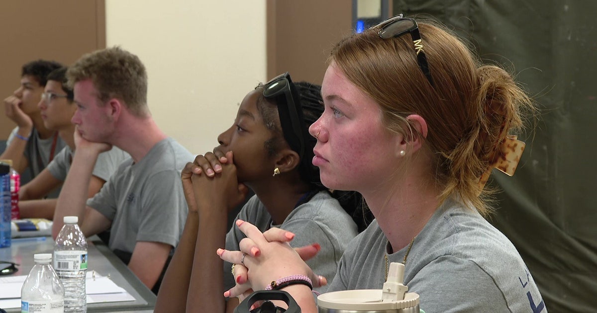 High schoolers train in real-world scenarios at Lakeland's High School Police Academy