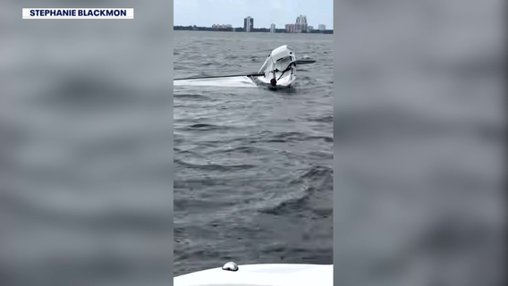 Good Samaritans rescue man after boat capsizes near Davis Islands