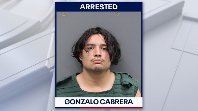 Suspected burglar accused of reaching for crowbar during fight with Hillsborough deputies: HCSO