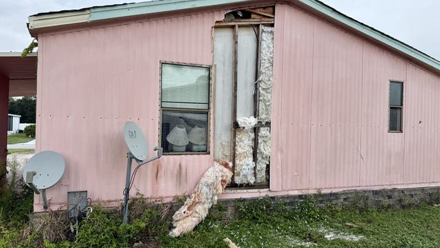 Ellenton eyesore: Neighbors fear possible squatters in run-down Colony Cove home
