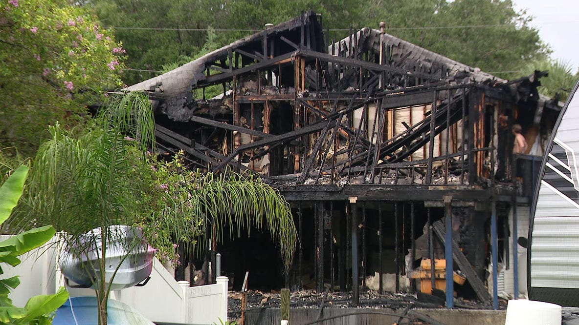 Hernando County firefighters battle fire at Weeki Wachee rental home