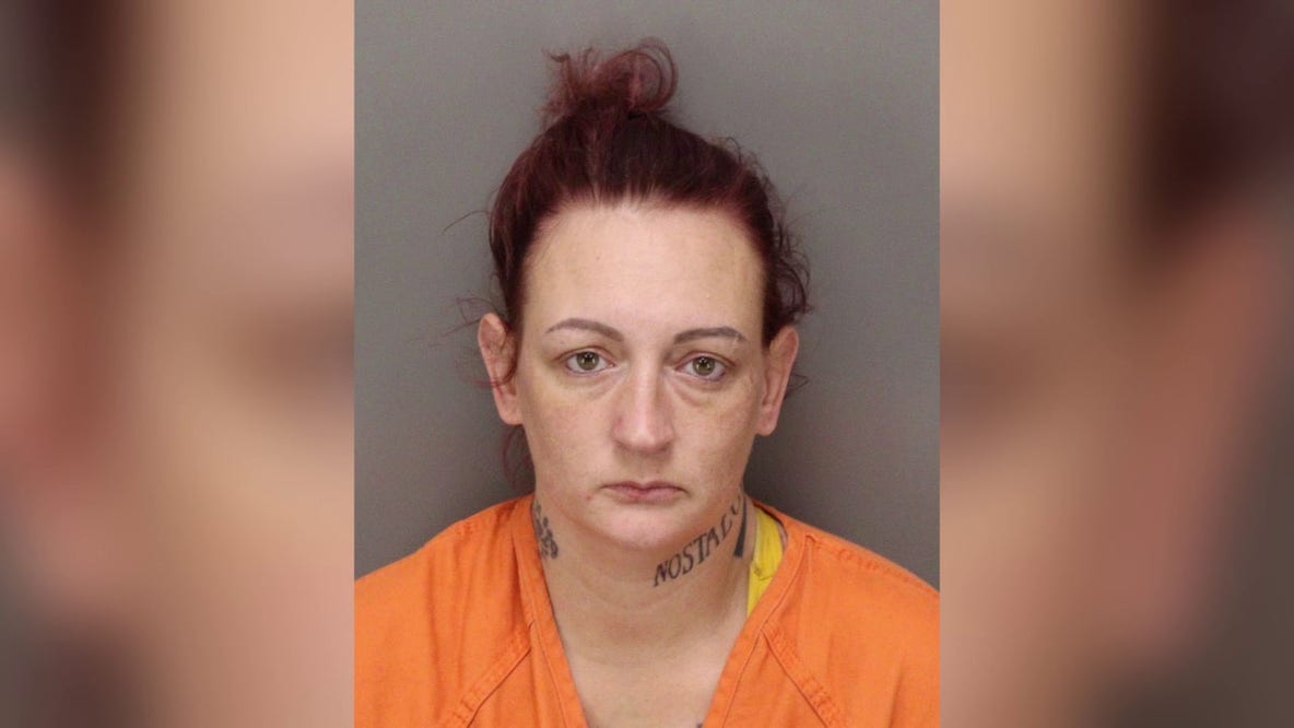 Deputies: Woman shoplifted at St. Petersburg Target while kids sat in hot car