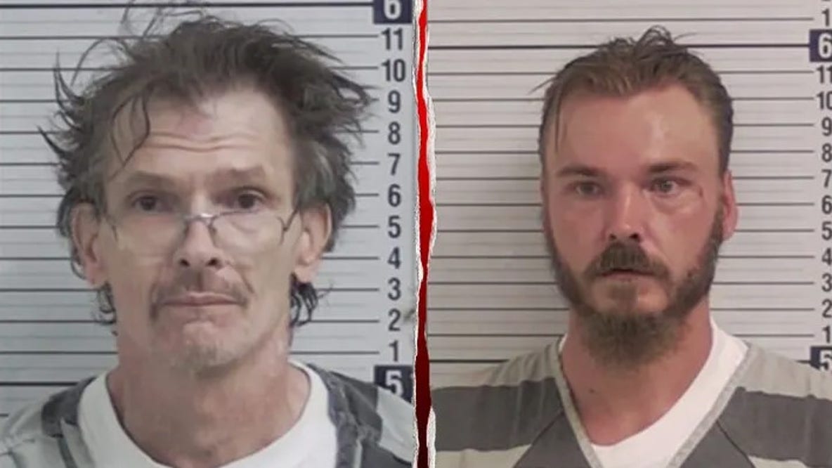 Florida men wielding hatchet and machete clash in Publix parking lot, police say