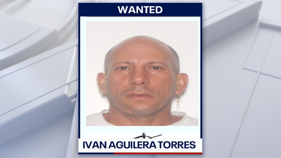 New Port Richey stabbing leaves man dead; suspect wanted for murder: Police