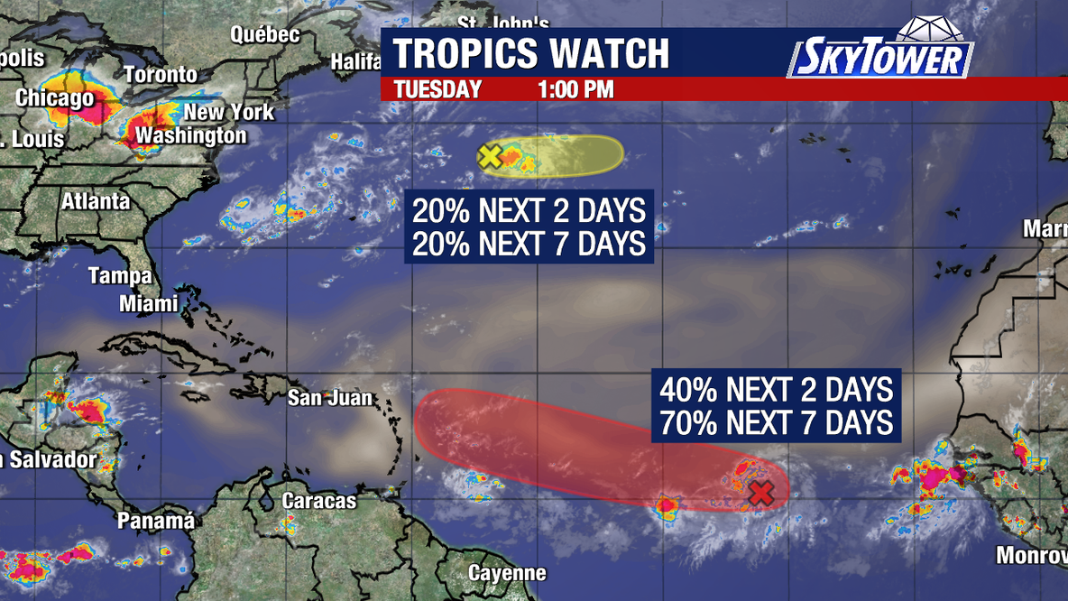 Tropical wave's chances for development increase in Atlantic