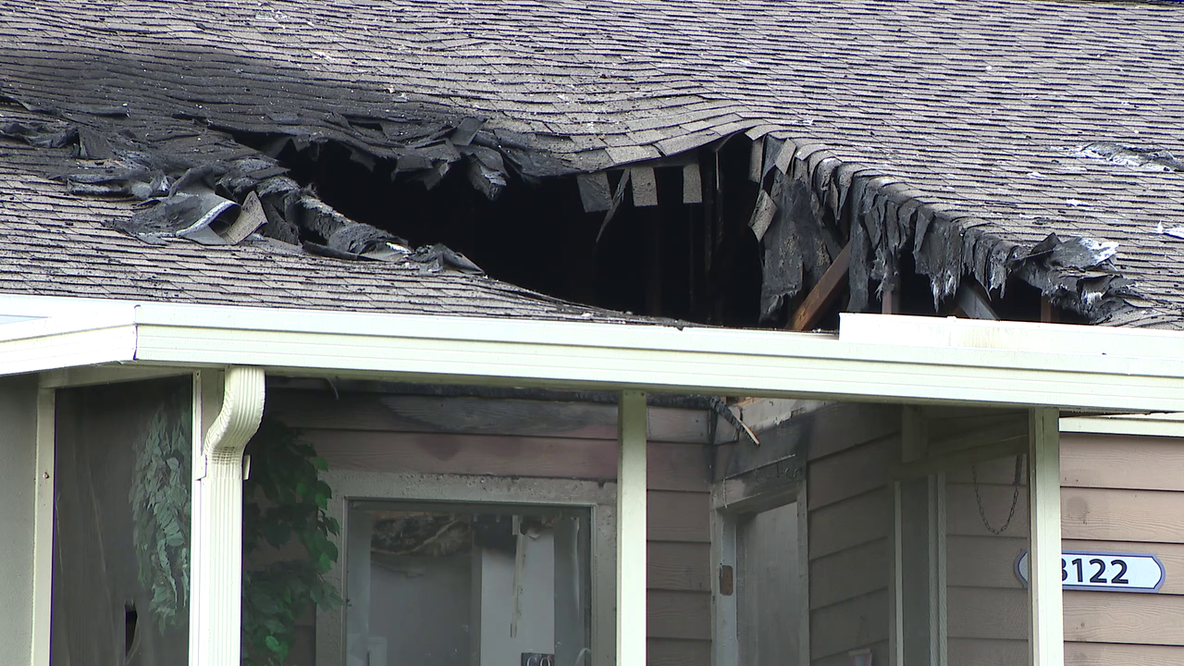 ‘Everything is ruined’: Oldsmar apartment fire leaves 7 families displaced