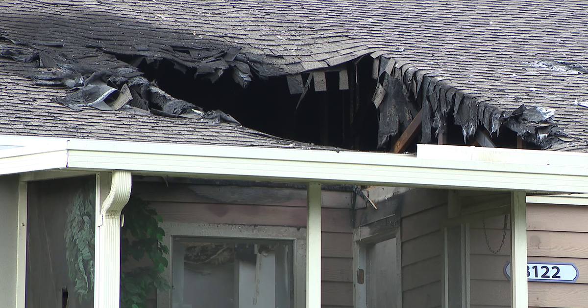 ?Everything is ruined’: Oldsmar apartment fire leaves 7 families displaced