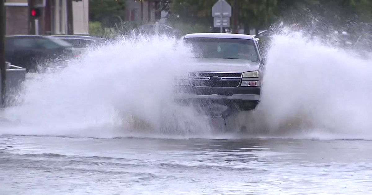 Largo residents fear flooding could trap them in neighborhood