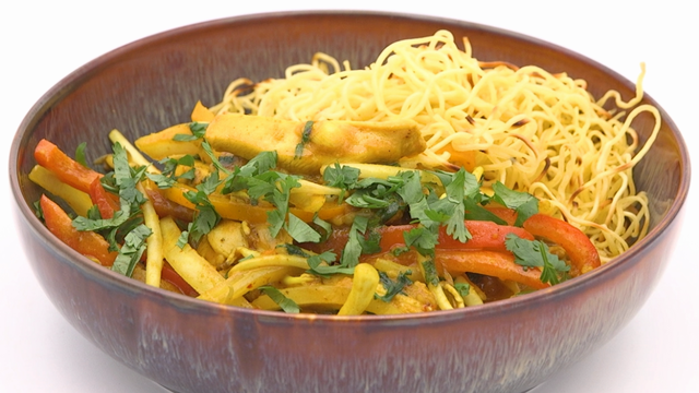 Quick & Easy Curry Chicken Noodles