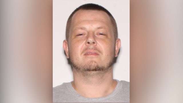Tampa police search for man who escaped from court-ordered health care facility
