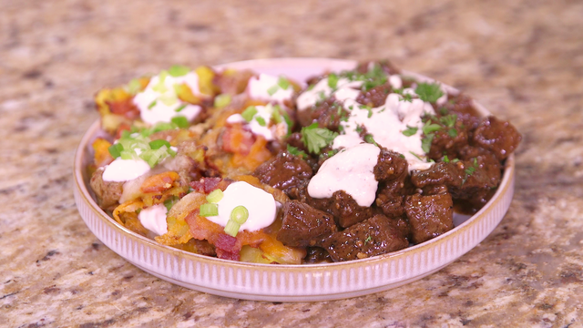 Fast & Flavorful: Cast-Iron Steak & Potatoes