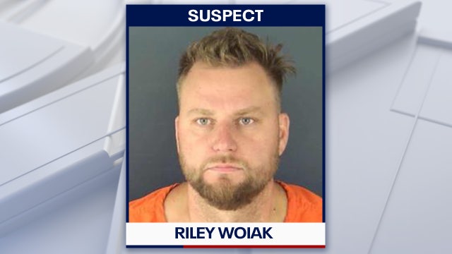 Man charged with 3 attempted homicides after allegedly firing 26 shots in Sarasota dumpster dispute