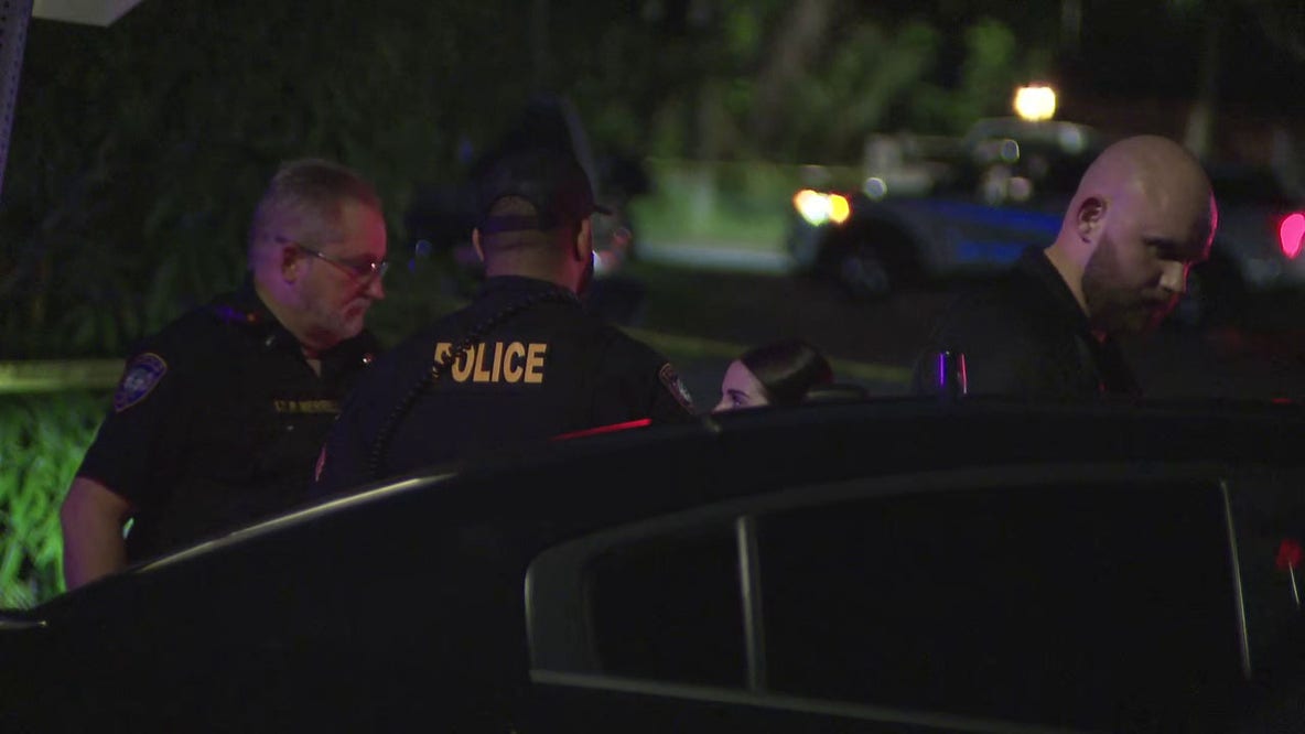 Bradenton shooting leaves two dead: Police