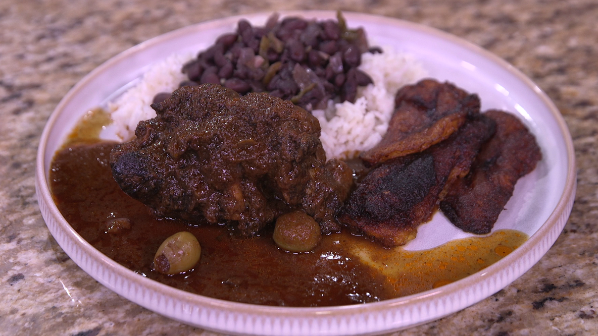 Cuban Feast: Oxtails, Rice & Beans
