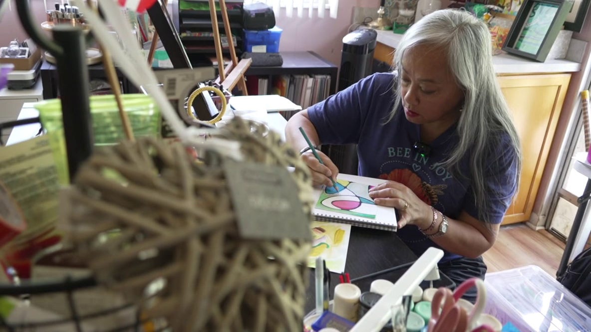 Air Force veteran reconnects with herself, community through art