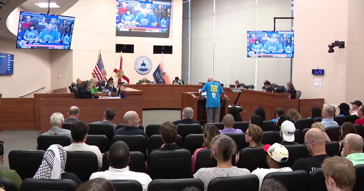 Animal advocates urge Hillsborough County commissioners to fund new shelter