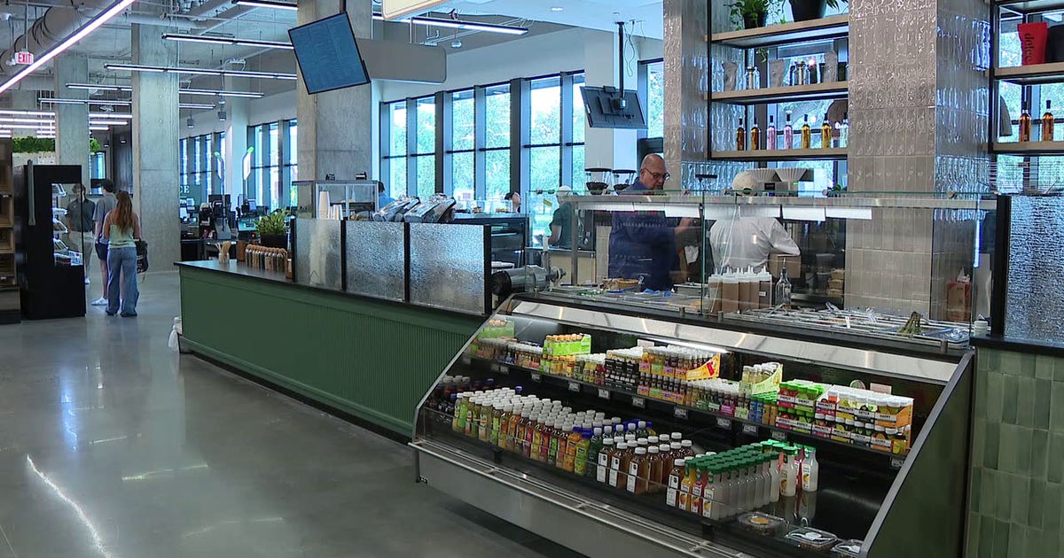 Grocery store opens in Tampa’s growing Encore District Grocery store opens in Tampa’s growing Encore District