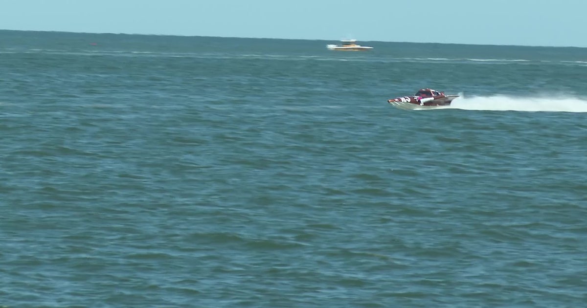 More than 90 powerboats compete in Clearwater Offshore Nationals